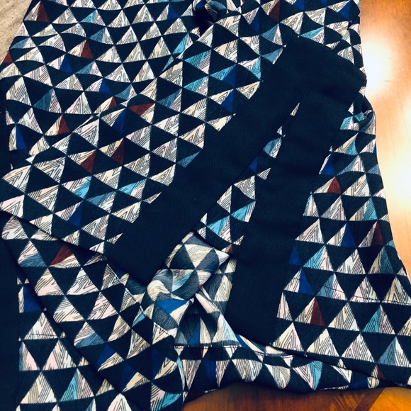 BCBG Maxazria Kaitlon Tunic Dress. - Picture 7 of 8